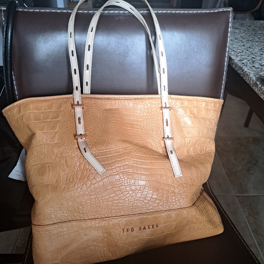 Ted Baker leather tote SALE💥